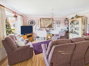 Living Room- click for photo gallery